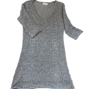 Lucky Brand V Neck Dress Patterned Knit Lining 3/4 Sleeve Light Gray Size Medium